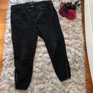 Torrid Faded Cropped Jeans